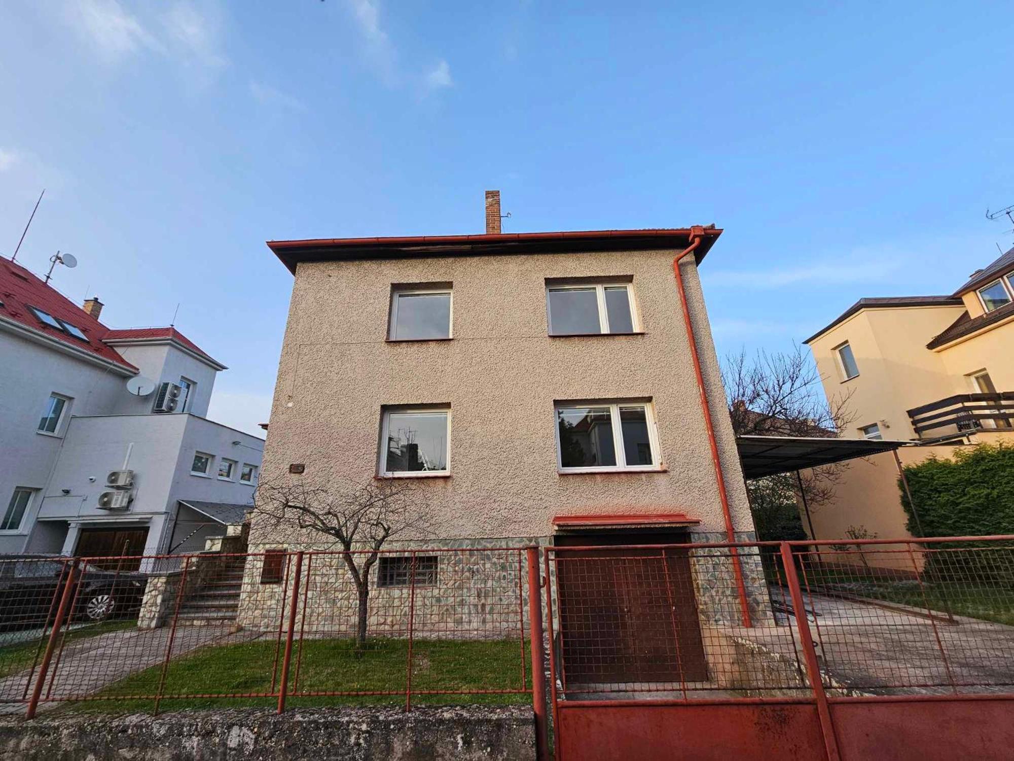 Slunny Byt V Klidne Casti Hradce Kralove - Zahrada, Parkovani Zdarma Hradec Králové Eksteriør billede